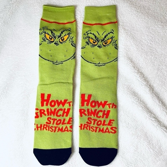 NWT Lot of 2 Grinch Socks - Size Medium (US 6-10) - Christmas / Holiday Season - Picture 3 of 10